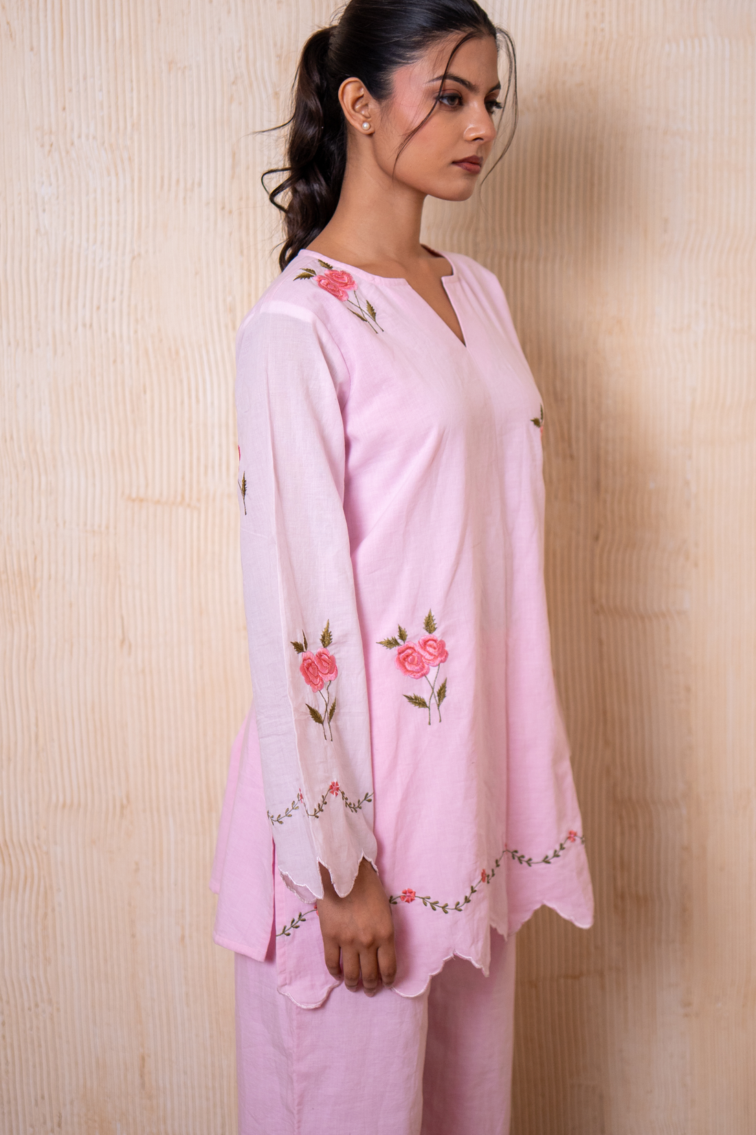 Noor-e-Gulaab